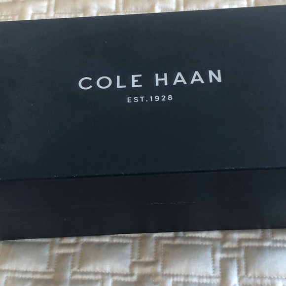 COLE HAAN ** BRAND NEW!!!  COLE HAAN - Picture 2 of 11